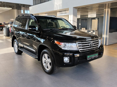 Автомобиль с пробегом Toyota Land Cruiser 2013 в Вологда