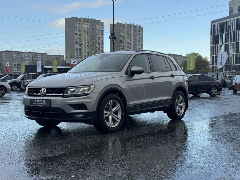 Автомобиль с пробегом Volkswagen Tiguan в городе Ижевск ДЦ - Автосалон АВТО 18 Ленина 178Б