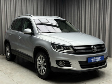 Автомобиль с пробегом Volkswagen Tiguan в городе Ижевск ДЦ - Дакар