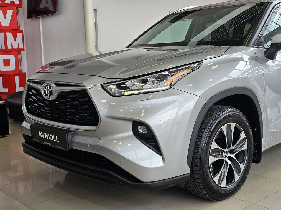 Автомобиль с пробегом Toyota Highlander в городе Минеральные Воды ДЦ - Автомолл МинВоды