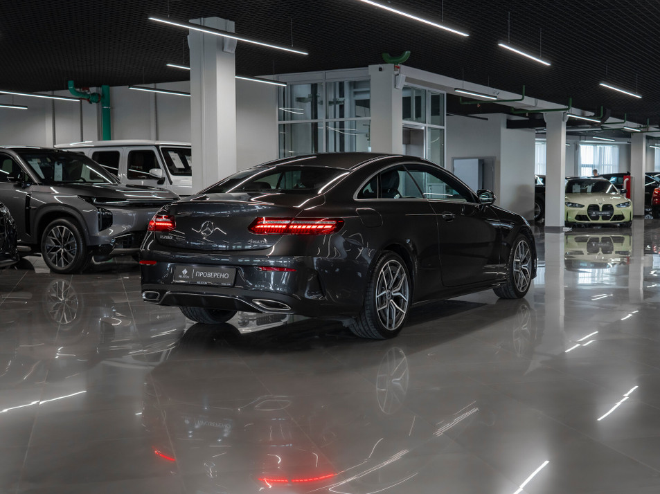 Автомобиль с пробегом Mercedes‑Benz E-Класс в городе Москва ДЦ - PANGO Центр PELETON