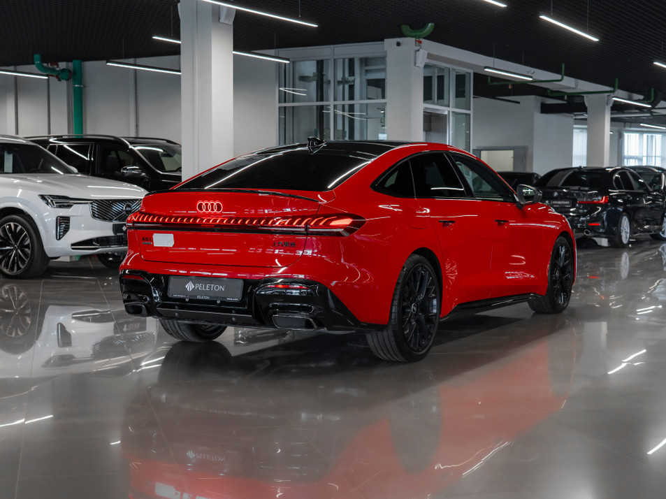 Автомобиль с пробегом Audi A5 в городе Москва ДЦ - ОПНА пробег