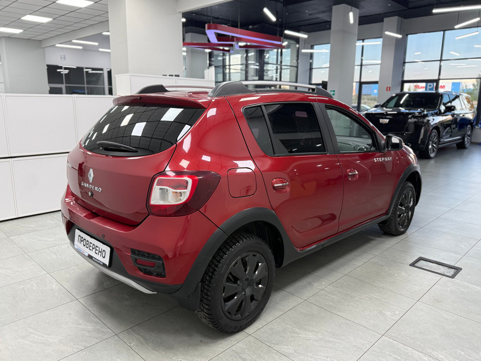Автомобиль с пробегом Renault Sandero в городе Казань ДЦ - Диалог Авто Камалеева