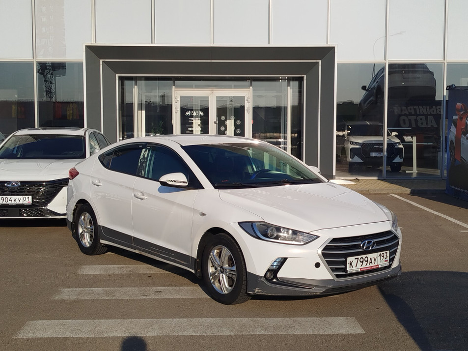 Автомобиль с пробегом Hyundai Elantra в городе Краснодар ДЦ - PANGO Центр РВ Сервис