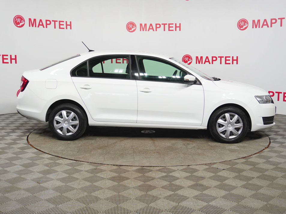 Автомобиль с пробегом SKODA Rapid в городе Вологда ДЦ - Мартен. Автомобили с пробегом
