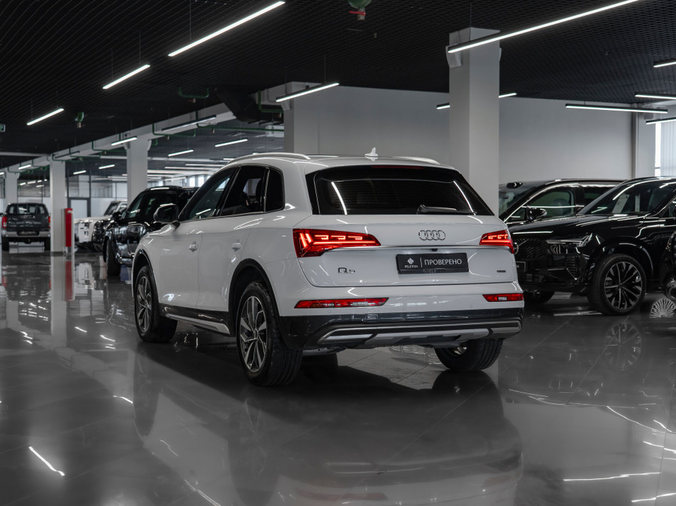 Автомобиль с пробегом Audi Q5 в городе Москва ДЦ - PANGO&nbsp;Центр PELETON