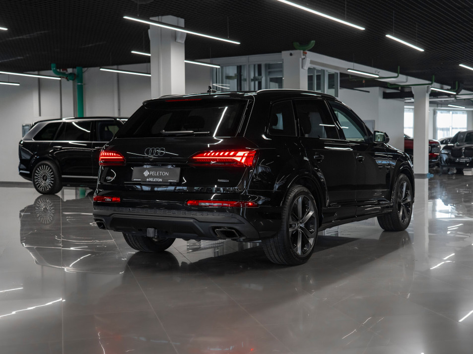 Автомобиль с пробегом Audi Q7 в городе Москва ДЦ - PELETON ELECTRO
