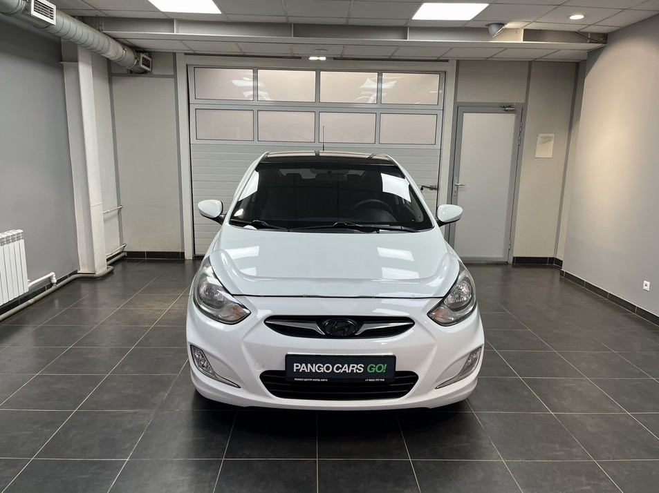 Автомобиль с пробегом Hyundai Solaris в городе Тверь ДЦ - PANGO Центр Норд-Авто