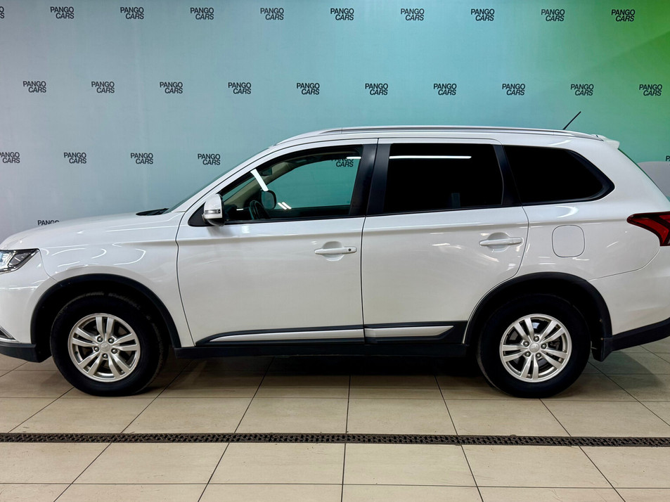 Автомобиль с пробегом Mitsubishi Outlander в городе Набережные Челны ДЦ - PANGO Центр Герман Авто Набережные Челны