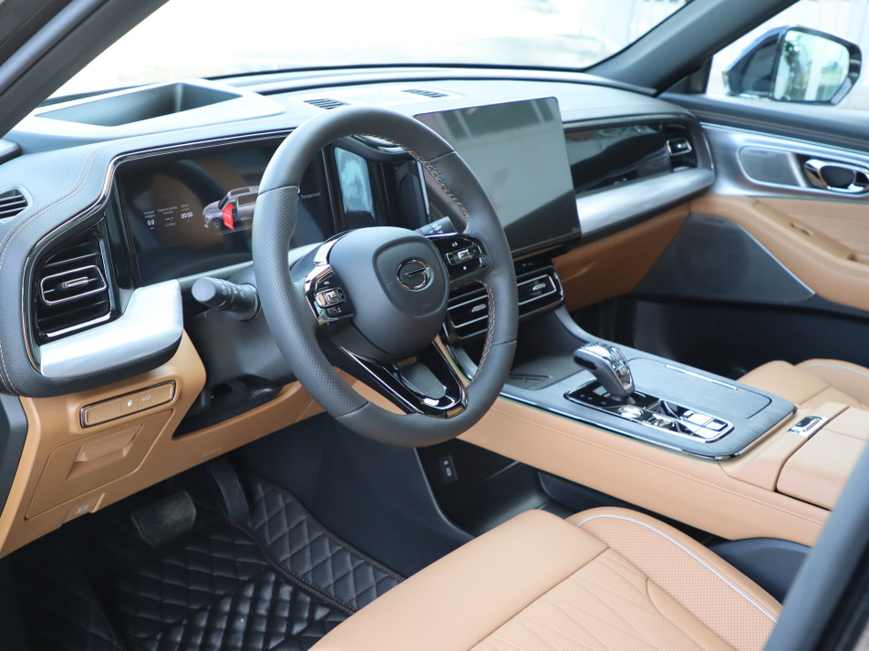 Новый автомобиль GAC GS8 GX Premium в городе Санкт-Петербург ДЦ - GAC Автобиография