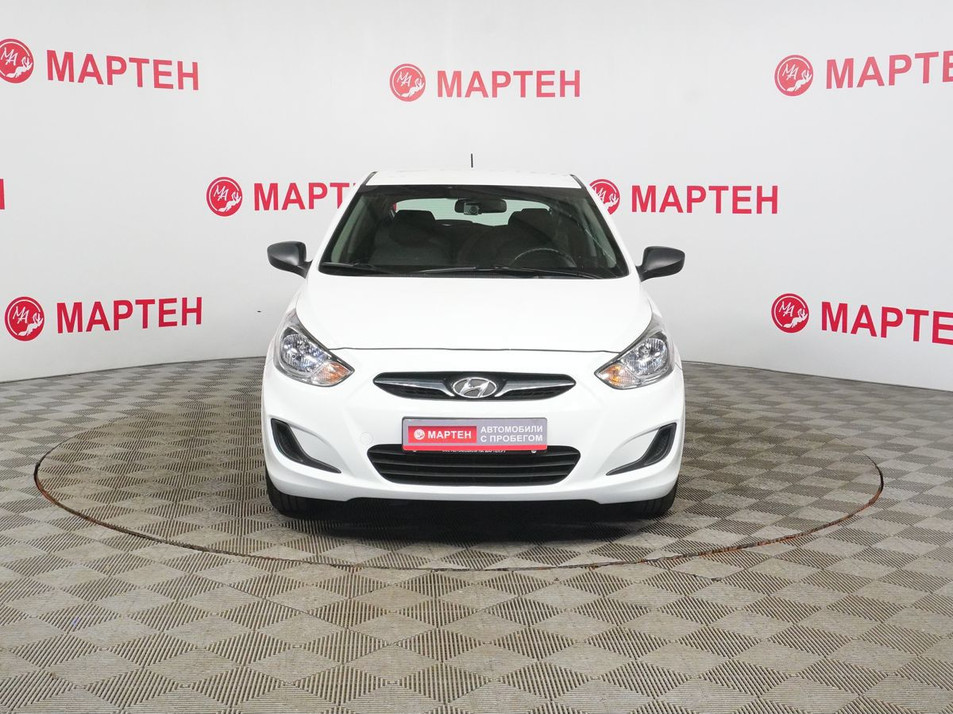 Автомобиль с пробегом Hyundai Solaris в городе Вологда ДЦ - Мартен. Автомобили с пробегом