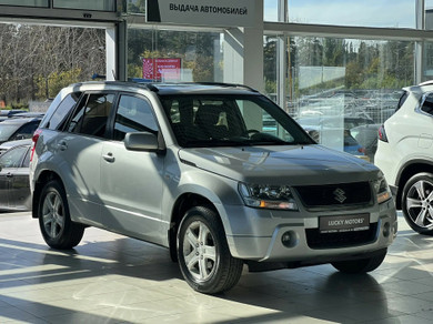 Автомобиль с пробегом Suzuki Grand Vitara в городе Екатеринбург ДЦ - Lucky Motors на Эскадронной