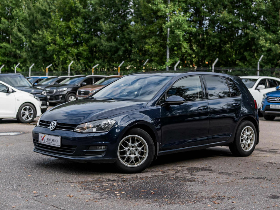 Автомобиль с пробегом Volkswagen Golf в городе Санкт-Петербург ДЦ - Максимум _ Руставели 53