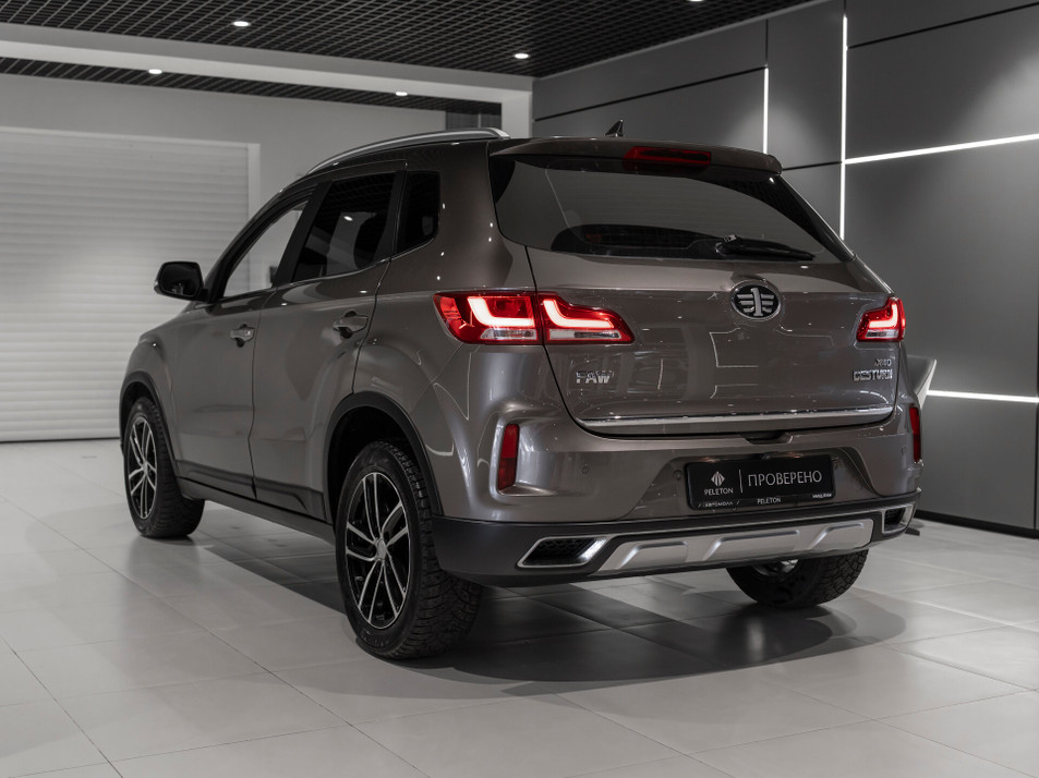 Автомобиль с пробегом FAW Besturn X40 в городе Москва ДЦ - PELETON Юг