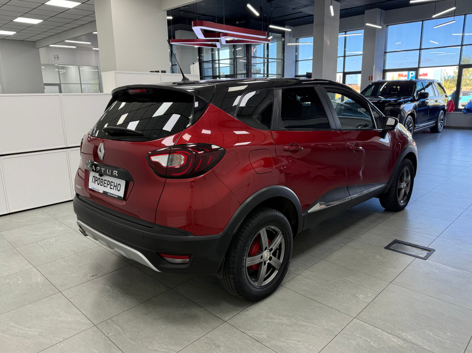 Автомобиль с пробегом Renault Kaptur в городе Казань ДЦ - Диалог Авто Камалеева
