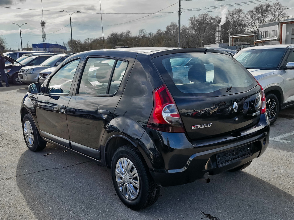 Автомобиль с пробегом Renault Sandero в городе Нижний Новгород ДЦ - PANGO Центр Нижегородец