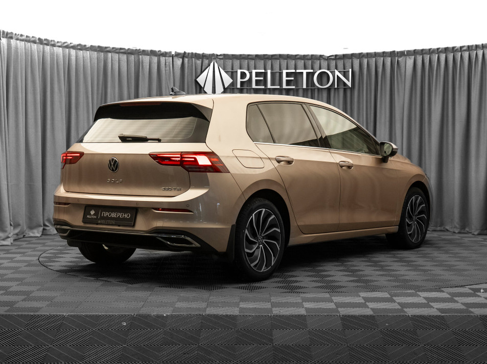 Автомобиль с пробегом Volkswagen Golf в городе Москва ДЦ - PANGO&nbsp;Центр PELETON