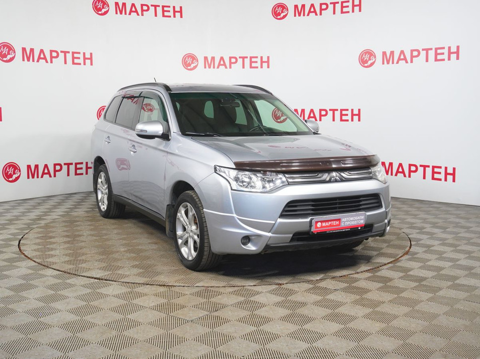 Автомобиль с пробегом Mitsubishi Outlander в городе Вологда ДЦ - Мартен. Автомобили с пробегом