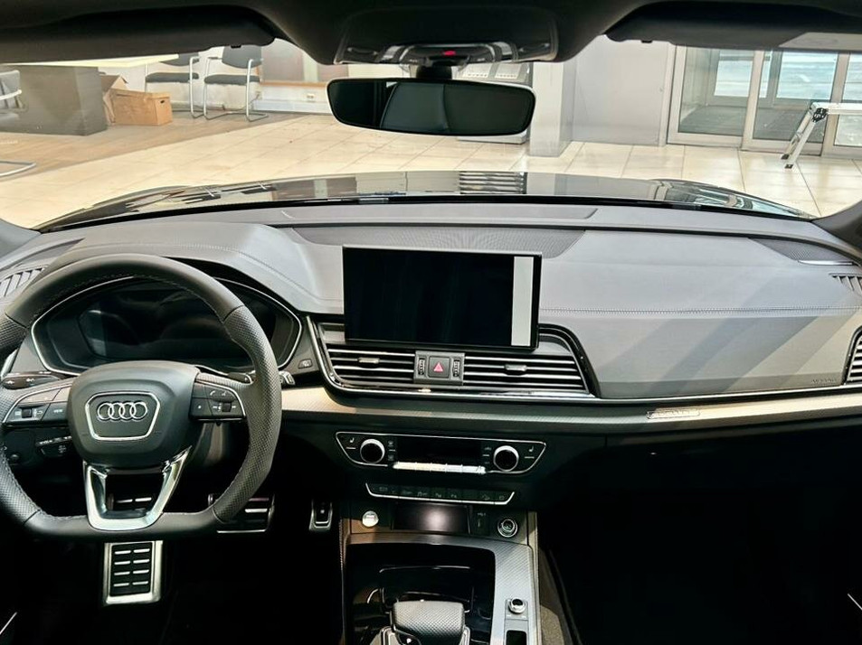 Автомобиль с пробегом Audi Q5 в городе Санкт-Петербург ДЦ - Exeed Автодом Стачек NEW