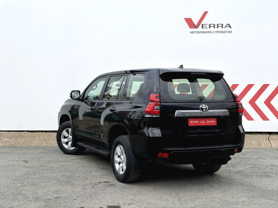Автомобиль с пробегом Toyota Land Cruiser Prado в городе Пермь ДЦ - VERRA Авто с пробегом ГХ