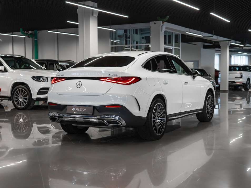 Автомобиль с пробегом Mercedes‑Benz GLC в городе Москва ДЦ - PANGO Центр PELETON