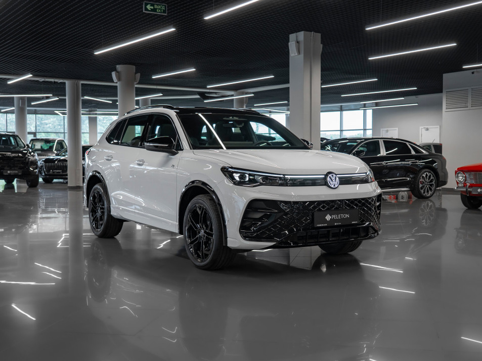Автомобиль с пробегом Volkswagen Tiguan в городе Москва ДЦ - PELETON Юг