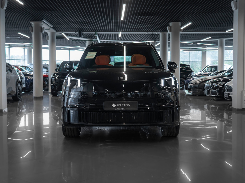 Автомобиль с пробегом LYNK&CO 900 в городе Москва ДЦ - PELETON Юг