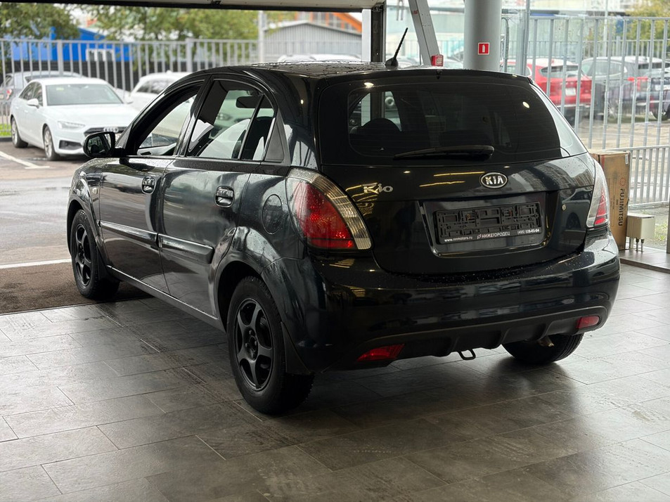Автомобиль с пробегом Kia Rio в городе Реутов ДЦ - PANGO Центр Нижегородец Реутов