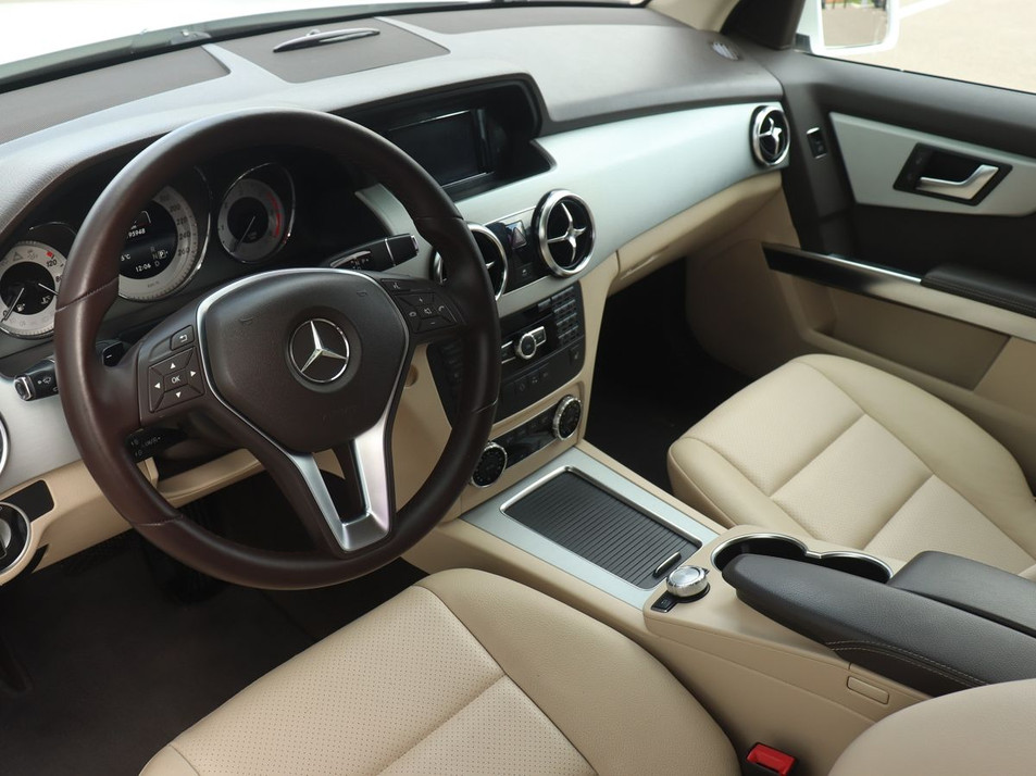 Автомобиль с пробегом Mercedes‑Benz GLK в городе Казань ДЦ - КАЭ Toyota Оренбургский тракт