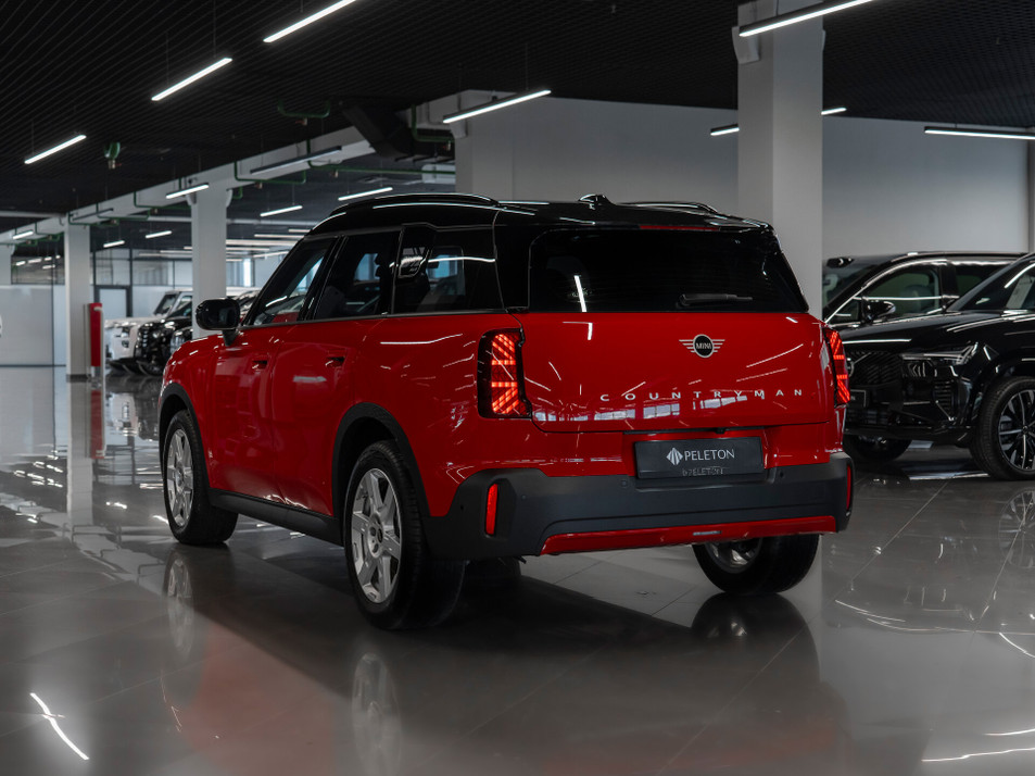 Автомобиль с пробегом MINI Countryman в городе Москва ДЦ - PANGO&nbsp;Центр PELETON