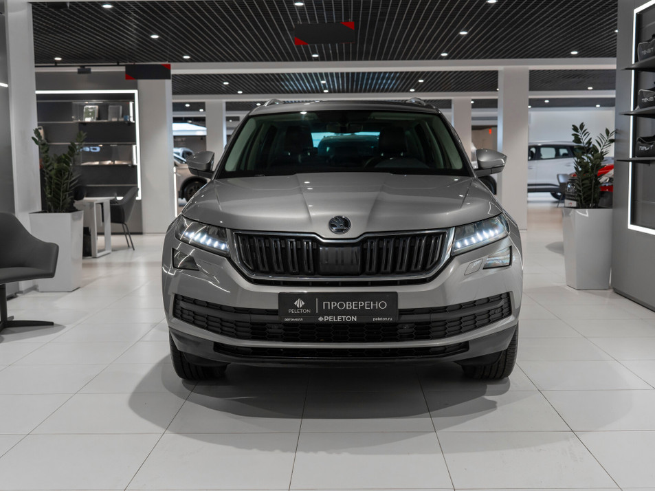 Автомобиль с пробегом SKODA Kodiaq в городе Москва ДЦ - PELETON Юг
