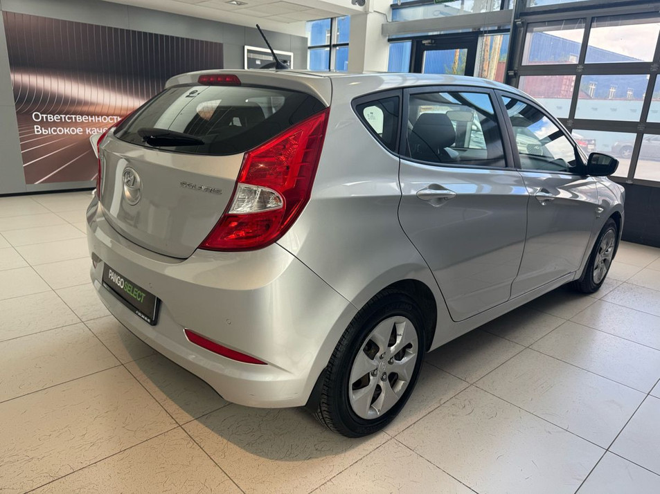Автомобиль с пробегом Hyundai Solaris в городе Екатеринбург ДЦ - PANGO Центр Автобан