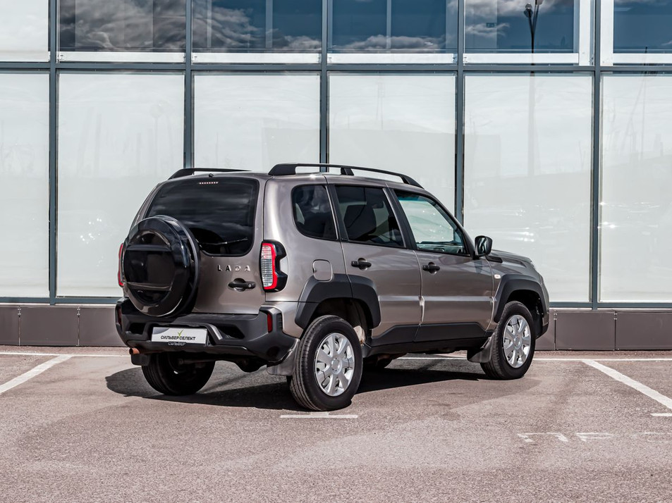 Автомобиль с пробегом LADA Niva Travel в городе Магнитогорск ДЦ - СИЛЬВЕР.SELECT 113