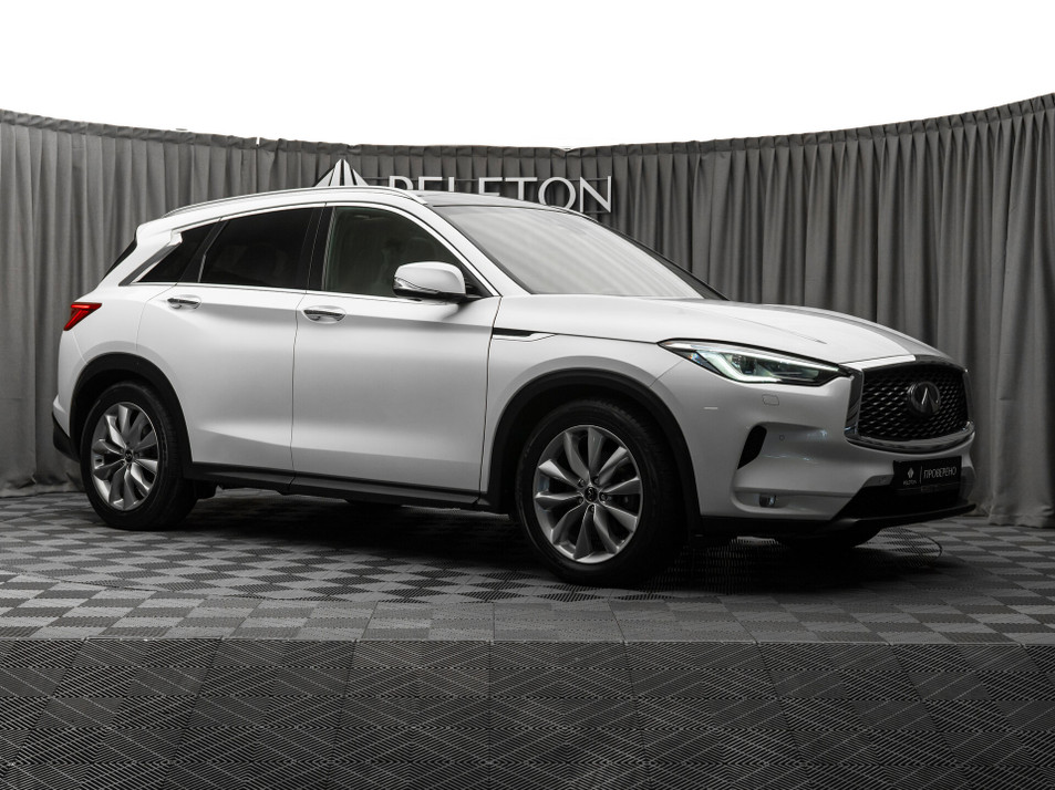 Автомобиль с пробегом Infiniti QX50 в городе Москва ДЦ - PANGO Центр PELETON