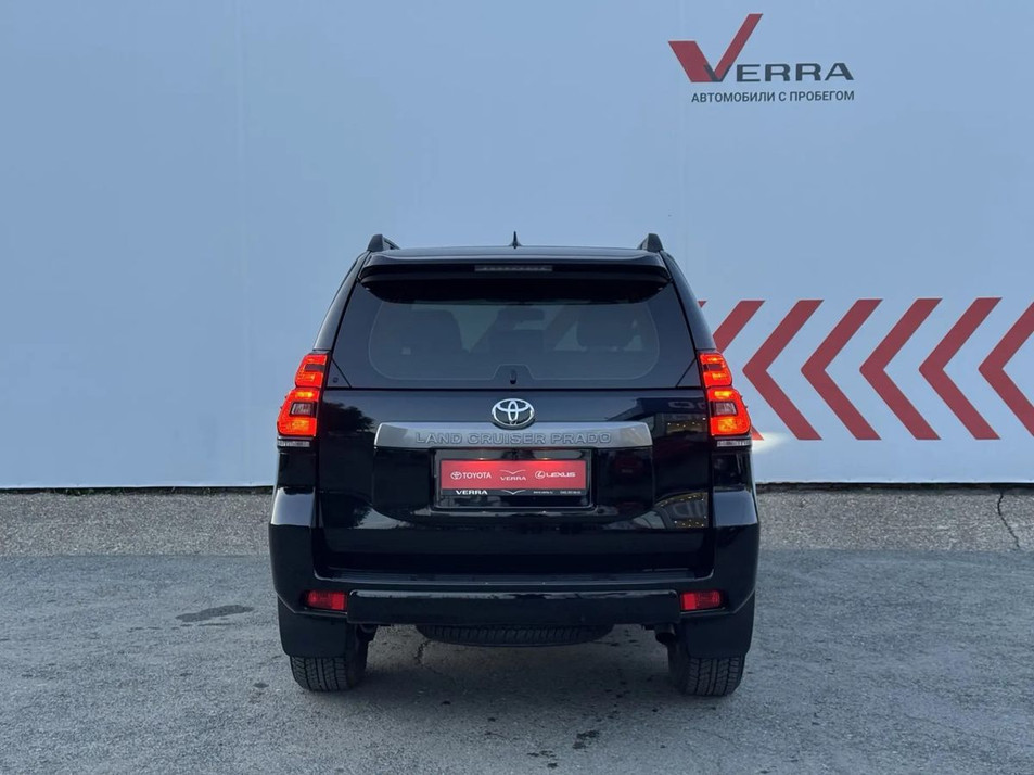 Автомобиль с пробегом Toyota Land Cruiser Prado в городе Пермь ДЦ - VERRA Авто с пробегом ГХ