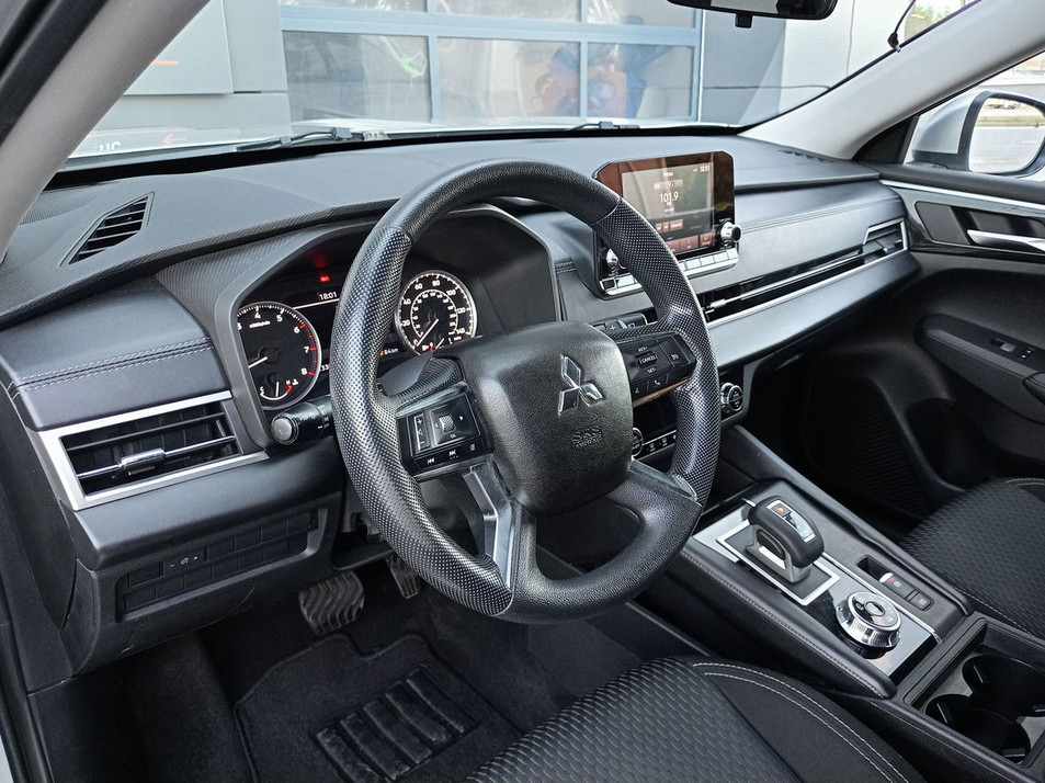 Автомобиль с пробегом Mitsubishi Outlander в городе Казань ДЦ - КАН АВТО Казань