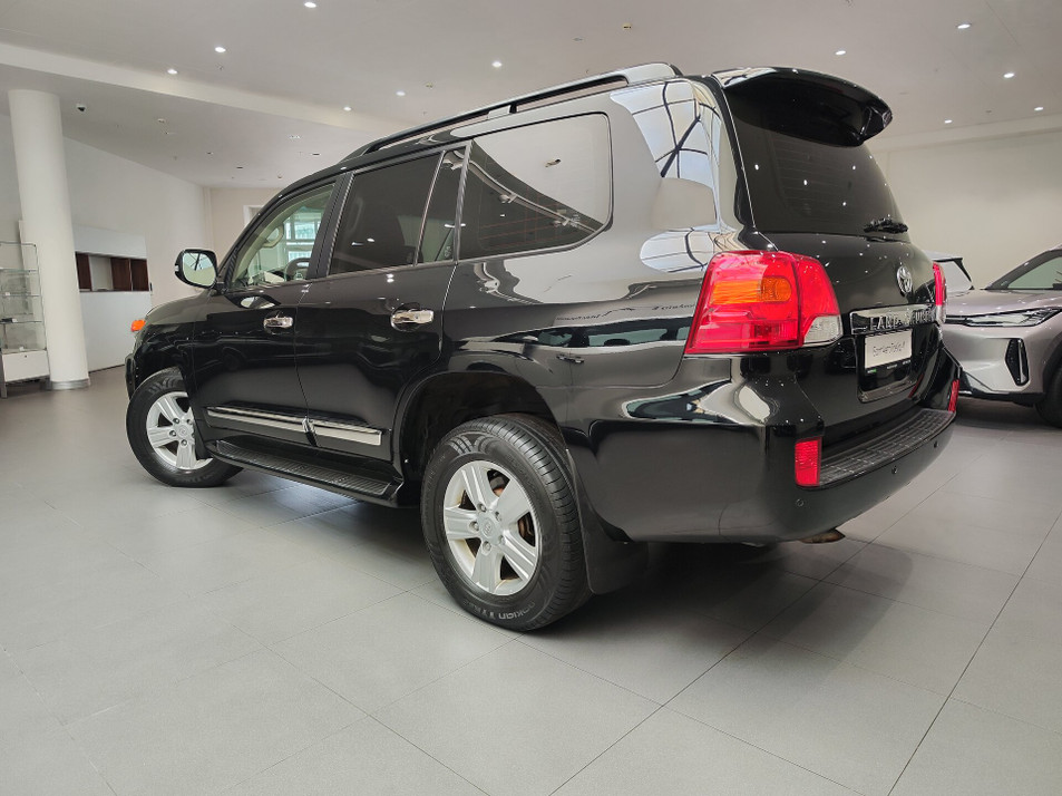 Автомобиль с пробегом Toyota Land Cruiser в городе Москва ДЦ - PANGO Центр БалтАвтоТрейд - М