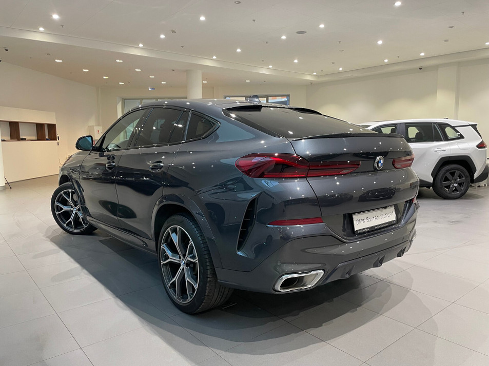 Автомобиль с пробегом BMW X6 в городе Москва ДЦ - PANGO Центр БалтАвтоТрейд - М