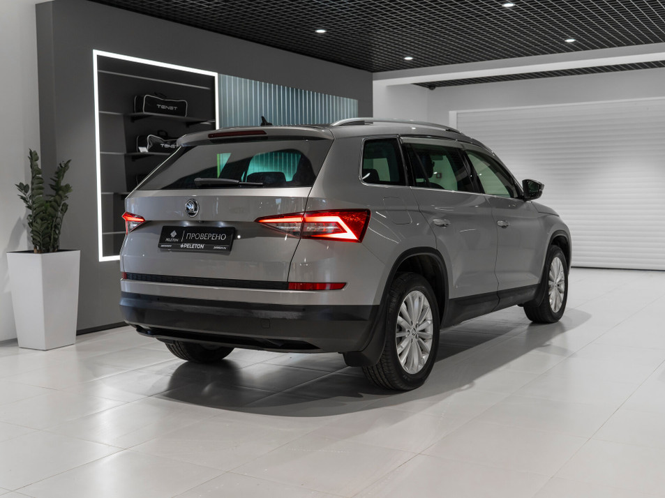 Автомобиль с пробегом SKODA Kodiaq в городе Москва ДЦ - PELETON Юг
