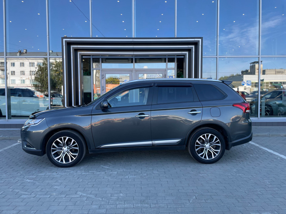 Автомобиль с пробегом Mitsubishi Outlander в городе Барнаул ДЦ - ESTEO ЦЕНТР АЛЬБИОН-МОТОРС КАЛИНИНА 509