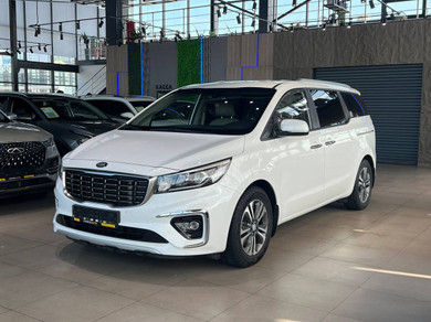 Автомобиль с пробегом Kia Carnival в городе Оренбург ДЦ - Pioner AUTO Trade In Центр Оренбург