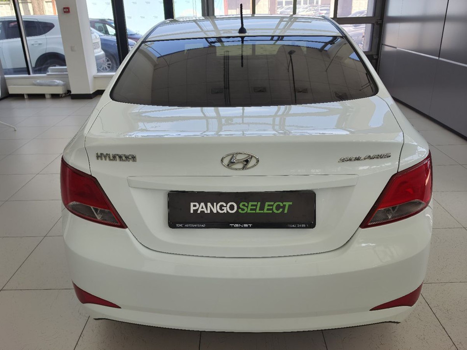 Автомобиль с пробегом Hyundai Solaris в городе Екатеринбург ДЦ - PANGO Центр Автобан