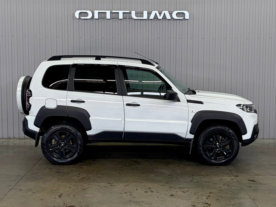 Автомобиль с пробегом LADA Niva Travel в городе Краснодар ДЦ - PANGO Центр Оптима Кубань