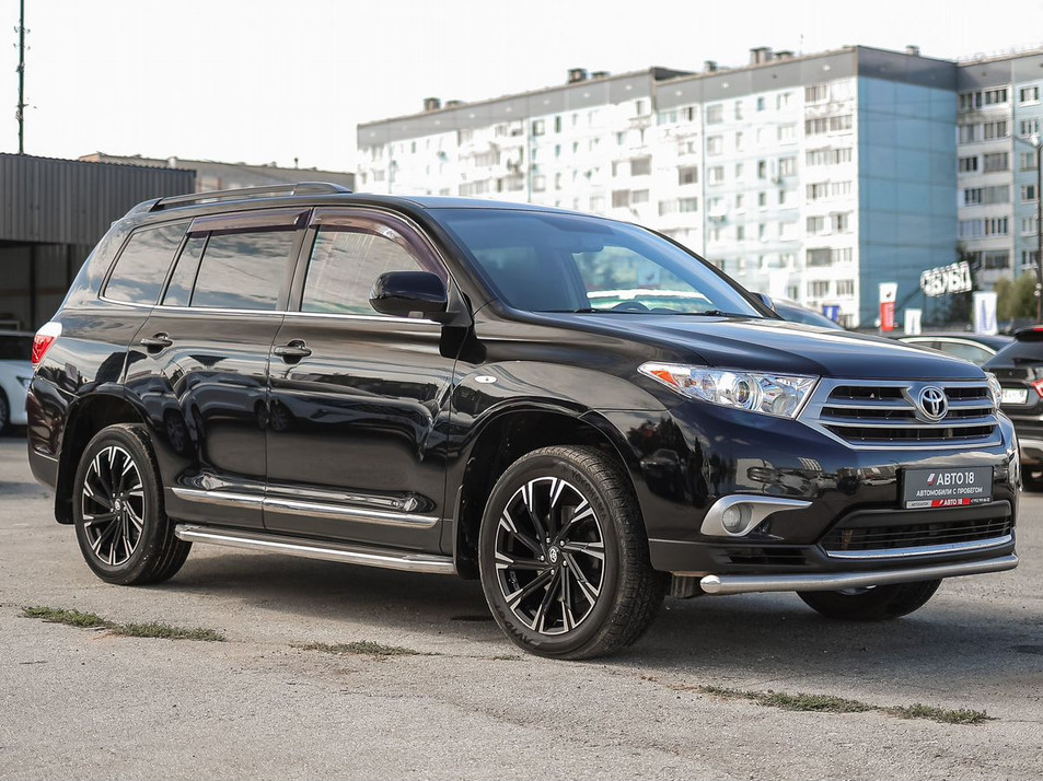 Автомобиль с пробегом Toyota Highlander в городе Ижевск ДЦ - Автосалон АВТО 18 Ленина 178Б