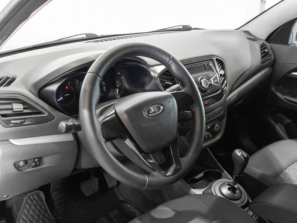 Автомобиль с пробегом LADA Vesta в городе Казань ДЦ - КАЭ Сибирский тракт