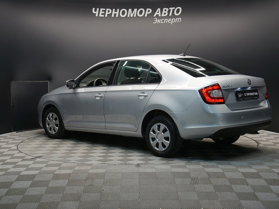 Автомобиль с пробегом SKODA Rapid в городе Симферополь ДЦ - Черномор