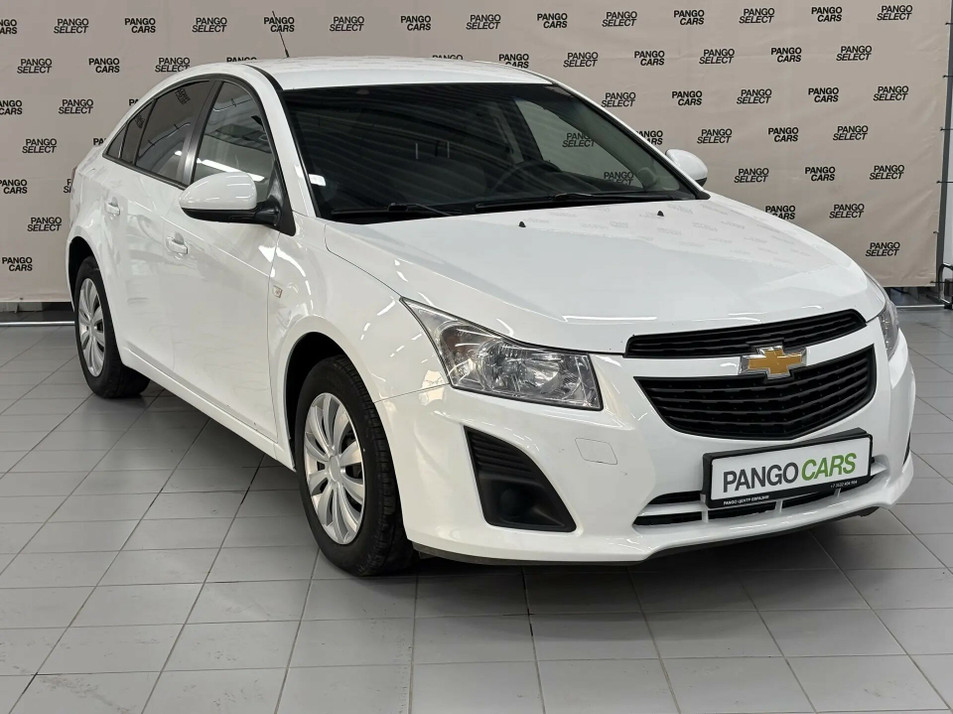 Автомобиль с пробегом Chevrolet Cruze в городе Оренбург ДЦ - PANGO Центр Евразия