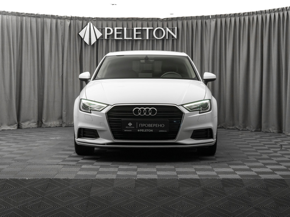 Автомобиль с пробегом Audi A3 в городе Москва ДЦ - PANGO Центр PELETON