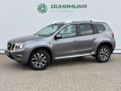 Автомобиль с пробегом Nissan Terrano 2014 в Смоленск