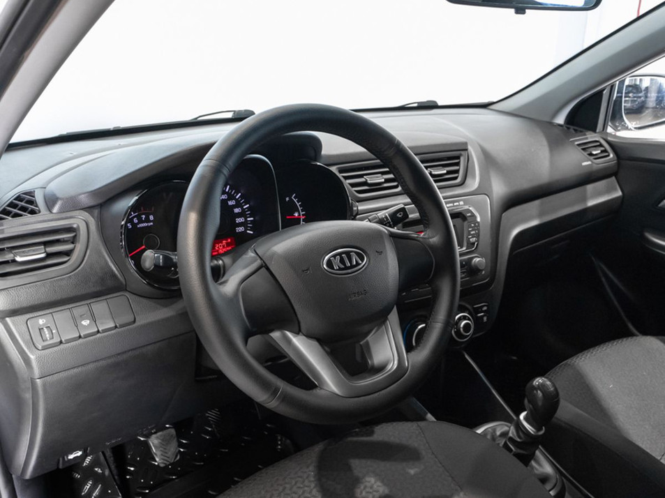 Автомобиль с пробегом Kia Rio в городе Казань ДЦ - КАЭ Сибирский тракт